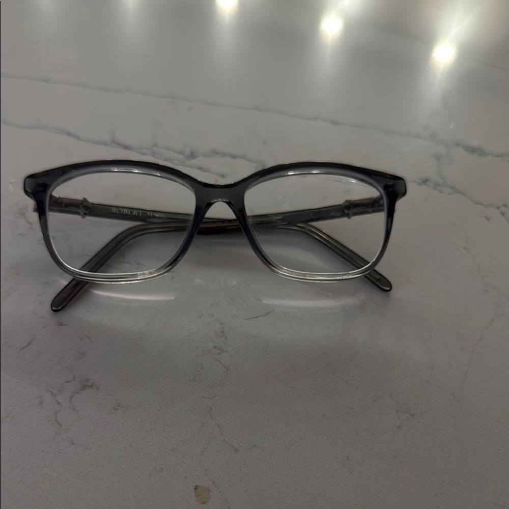 Robert Marc Stylish Black and Gray Eyeglasses Vision -3.25 in each eye